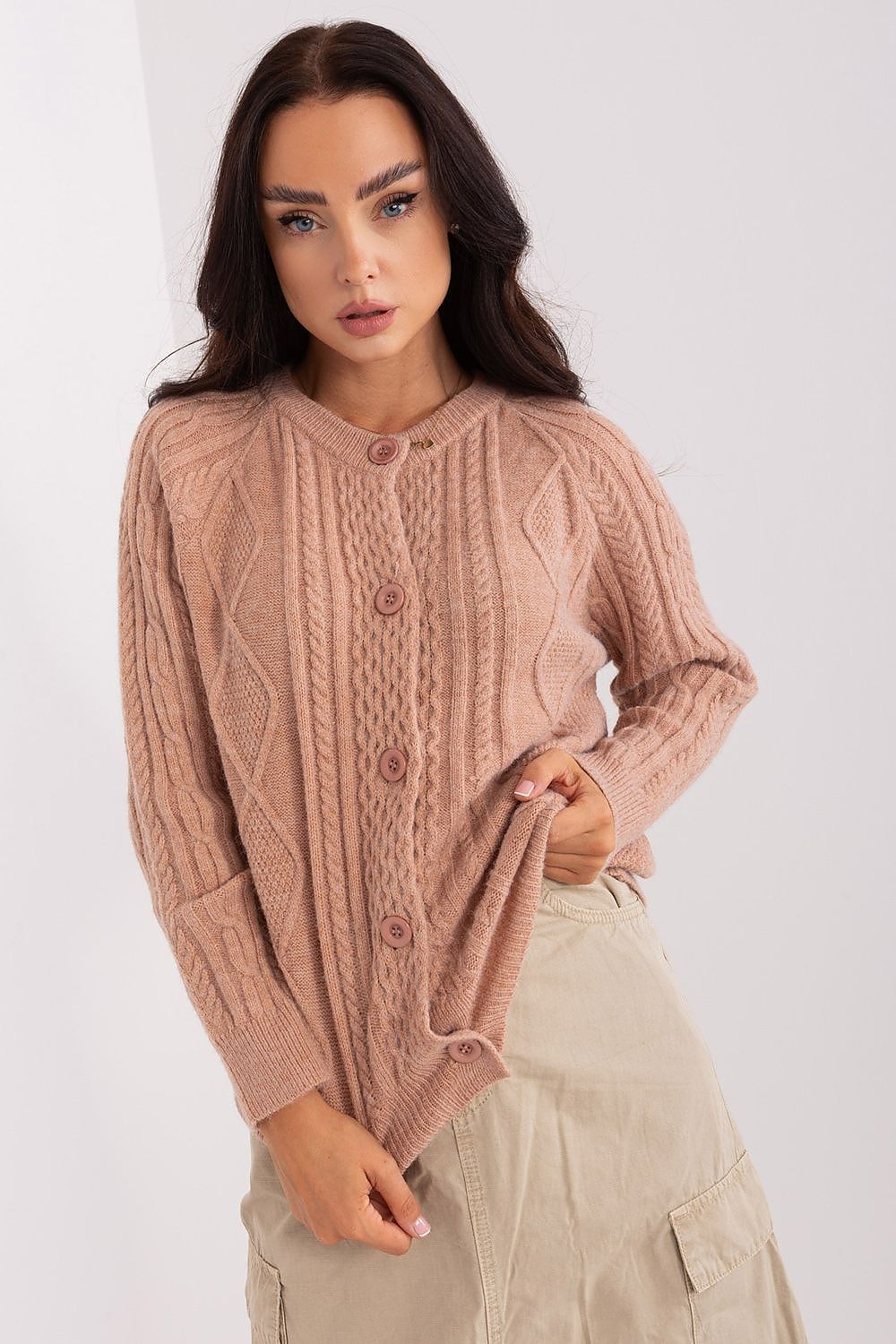 Cardigan model 186822